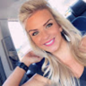 Meet your Posher, Gina